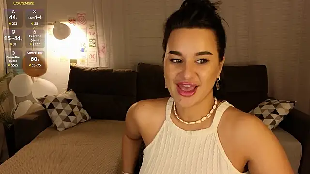 Snapshot of key_of_lust chatting on February 22, 1:29 am key of lust online show from February 22, 1:29 am