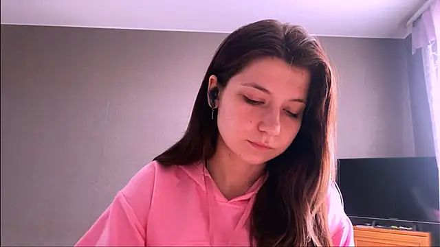 Snapshot of LunnaBliss chatting on March 31, 1:22 pm LunnaBliss online show from March 31, 1:22 pm