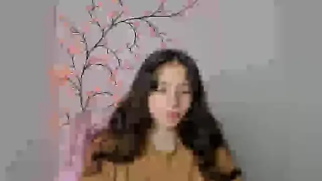 KissMeJulia online show from May 17, 5:27 am