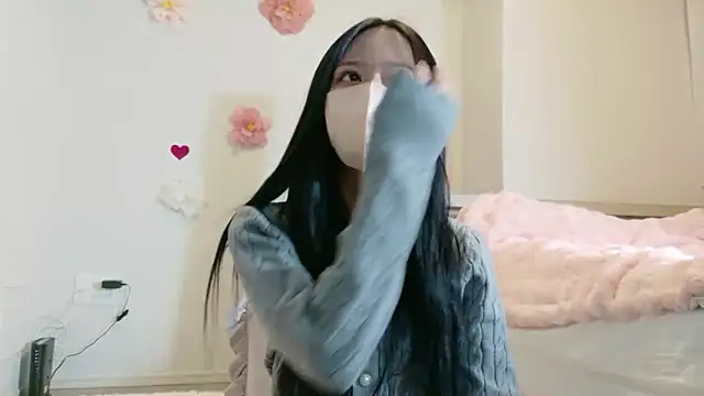 maichan v online show from March 18, 10:07 am