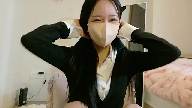 maichan v online show from April 2, 2:58 pm