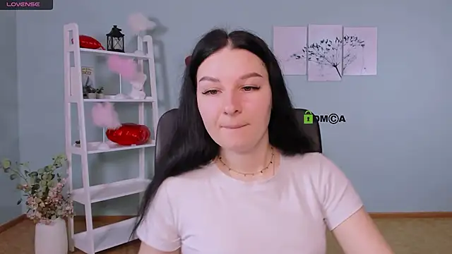 Snapshot of olivia_rage chatting on March 8, 9:13 am olivia rage online show from March 8, 9:13 am