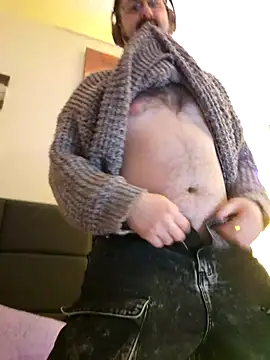 Snapshot of LargeLith chatting on March 14, 9:09 pm LargeLith online show from March 14, 9:09 pm