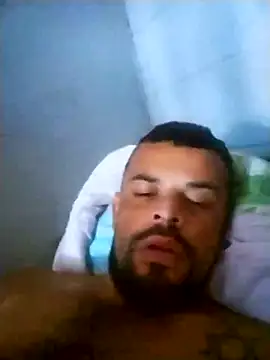 Snapshot of Crister12 chatting on February 17, 3:40 pm Crister12 online show from February 17, 3:40 pm