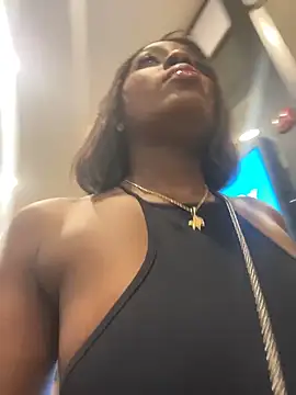 ZarahFerreira online show from March 8, 1:36 am