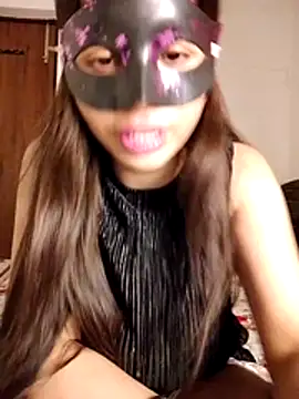 cute girl 29 online show from May 12, 7:00 pm