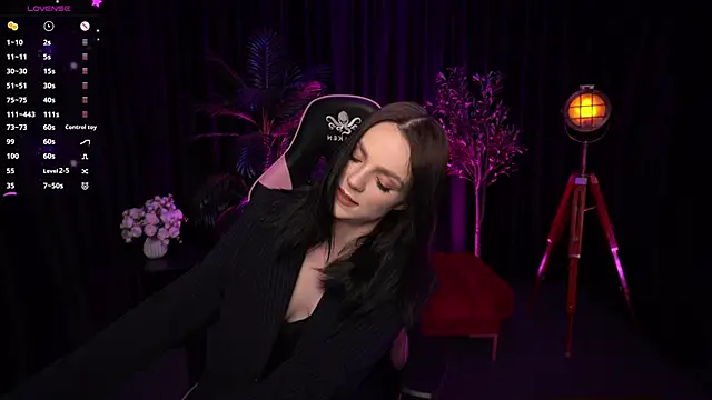 Wild Alice me online show from April 29, 3:27 pm