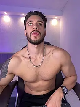 Snapshot of evans_campbell1 chatting on March 5, 11:45 pm evans campbell1 online show from March 5, 11:45 pm