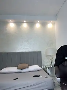 Snapshot of evans_campbell1 chatting on March 8, 2:04 am evans campbell1 online show from March 8, 2:04 am