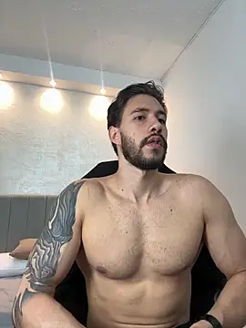 Snapshot of evans_campbell1 chatting on March 19, 12:14 am evans campbell1 online show from March 19, 12:14 am