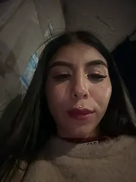 Snapshot of aryan_11_ chatting on March 8, 2:04 am aryan 11 online show from March 8, 2:04 am