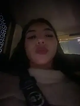 Snapshot of aryan_11_ chatting on March 25, 11:22 pm aryan 11 online show from March 25, 11:22 pm