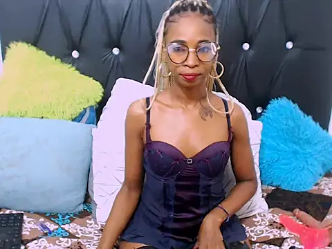 Snapshot of SassyyLadyKay chatting on March 12, 9:21 pm SassyyLadyKay online show from March 12, 9:21 pm