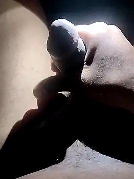 taherDzzf online show from April 4, 9:12 pm