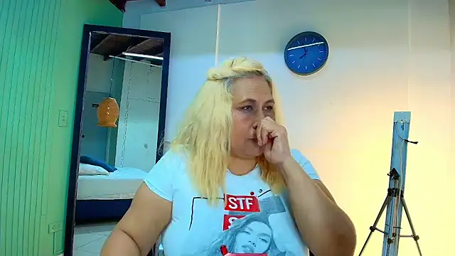 eva colen50 online show from March 18, 6:00 pm