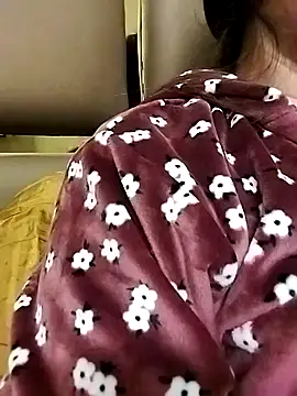 Snapshot of Riya_banshal6 chatting on February 18, 5:20 pm Riya banshal6 online show from February 18, 5:20 pm