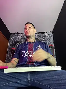 king of desire online show from July 4, 5:19 pm