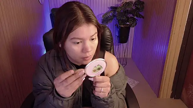 Snapshot of Alessia_Monroe_ chatting on March 16, 7:51 pm Alessia Monroe online show from March 16, 7:51 pm