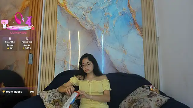 Snapshot of Carolina_pm chatting on March 26, 11:32 pm Carolina pm online show from March 26, 11:32 pm