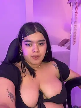 Snapshot of AnniJones chatting on March 27, 8:48 am AnniJones online show from March 27, 8:48 am