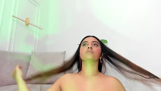 DulceQueen1 online show from May 14, 12:45 pm
