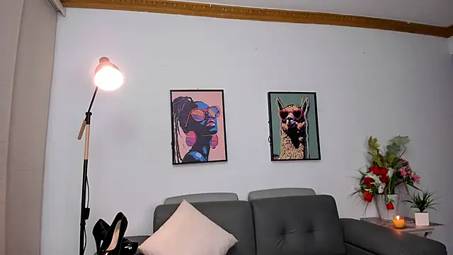 aria-voss online show from February 20, 1:11 pm