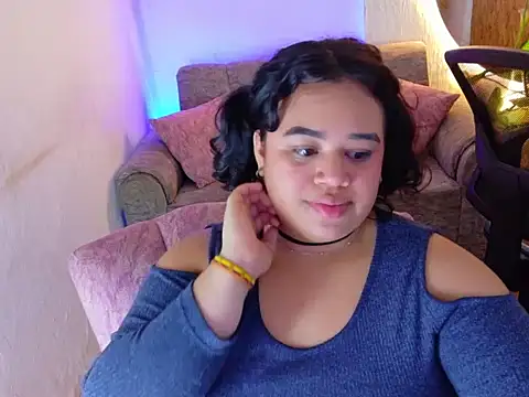 Snapshot of deva_big chatting on March 13, 5:19 pm deva big online show from March 13, 5:19 pm