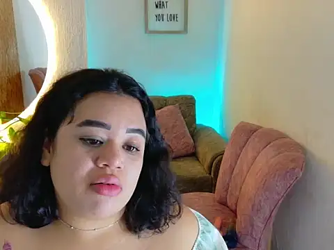 Snapshot of deva_big chatting on March 18, 2:53 pm deva big online show from March 18, 2:53 pm