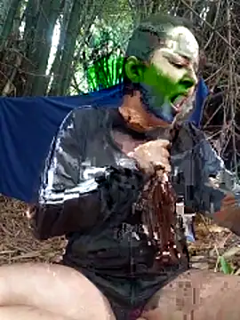 Snapshot of yissela92 chatting on March 9, 3:49 pm yissela92 online show from March 9, 3:49 pm