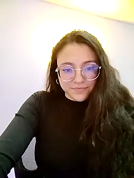 Snapshot of Angelie_Rosebrm chatting on March 10, 2:16 am Angelie Rosebrm online show from March 10, 2:16 am