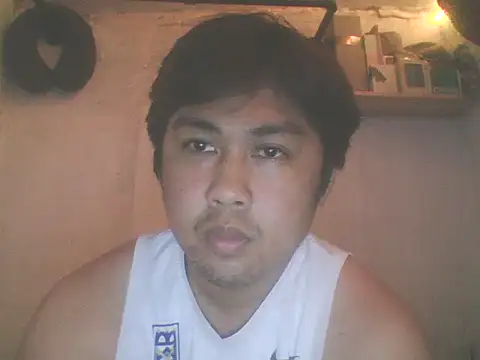 Snapshot of mattyxXxthirdy chatting on February 18, 8:32 am mattyxXxthirdy online show from February 18, 8:32 am