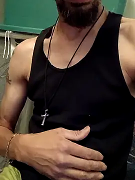 Snapshot of Beanstalkwillie chatting on April 6, 10:16 am Beanstalkwillie online show from April 6, 10:16 am