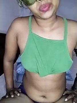 sugermoji online show from March 20, 4:39 am