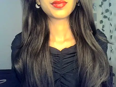 Snapshot of SIKSHA_SINGH chatting on March 1, 5:53 am SIKSHA SINGH online show from March 1, 5:53 am