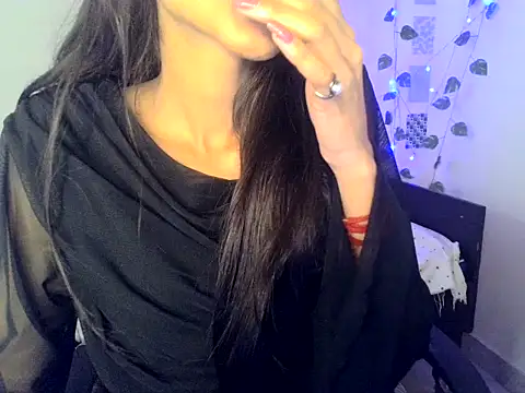 Snapshot of SIKSHA_SINGH chatting on March 13, 6:09 am SIKSHA SINGH online show from March 13, 6:09 am