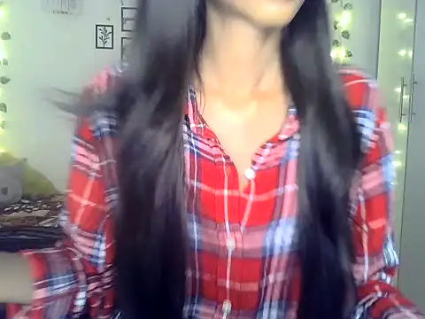 Snapshot of SIKSHA_SINGH chatting on April 2, 4:04 pm SIKSHA SINGH online show from April 2, 4:04 pm