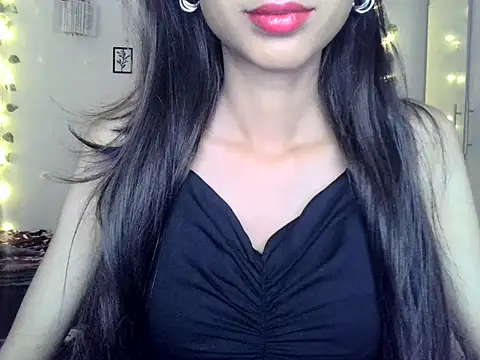 Snapshot of SIKSHA_SINGH chatting on April 4, 5:32 pm SIKSHA SINGH online show from April 4, 5:32 pm