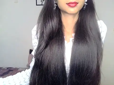 SIKSHA SINGH online show from May 8, 6:46 pm