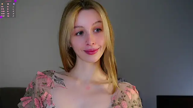 EugeniaEarl online show from May 24, 1:32 am