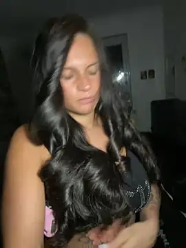 Snapshot of Destinylovex chatting on March 4, 10:16 pm Destinylovex online show from March 4, 10:16 pm