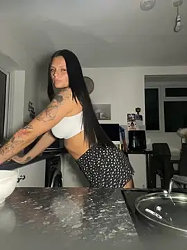 Snapshot of Destinylovex chatting on March 11, 9:10 pm Destinylovex online show from March 11, 9:10 pm