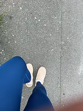 Snapshot of Destinylovex chatting on March 24, 8:41 am Destinylovex online show from March 24, 8:41 am