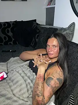 Snapshot of Destinylovex chatting on March 26, 9:31 pm Destinylovex online show from March 26, 9:31 pm