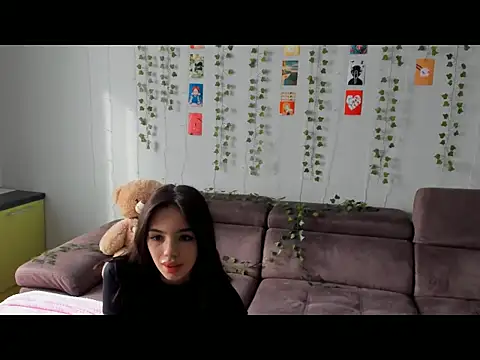 lionarey online show from February 20, 8:05 am