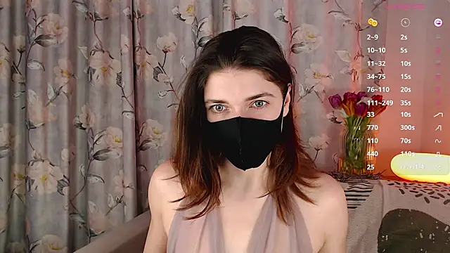 Snapshot of Ruby_04 chatting on March 12, 4:46 pm Ruby 04 online show from March 12, 4:46 pm