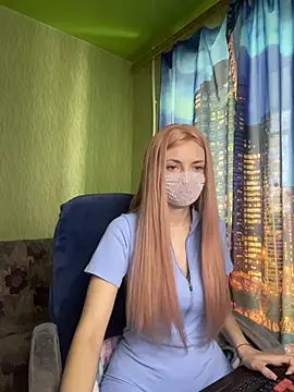 Snapshot of SophieBlackwood chatting on April 27, 9:40 am SophieBlackwood online show from April 27, 9:40 am