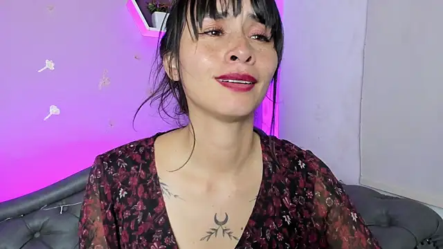 Mistymoon online show from April 3, 1:25 am