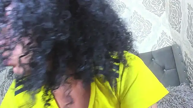 Evaalux online show from March 27, 8:26 am