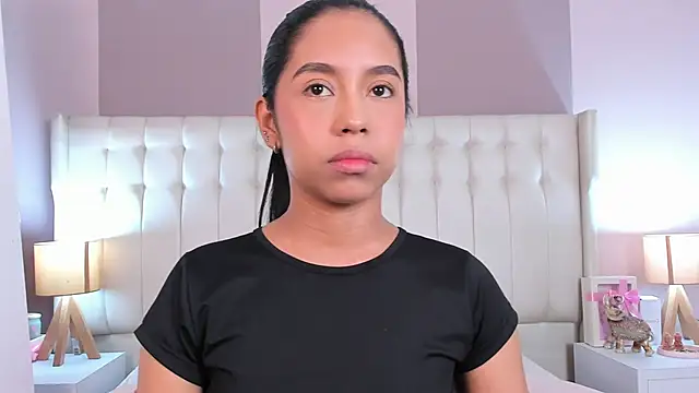 Snapshot of Reachel_Smith chatting on March 13, 11:06 am Reachel Smith online show from March 13, 11:06 am