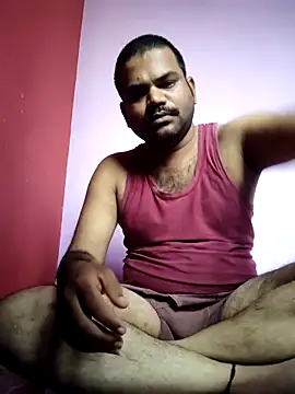 Snapshot of rkr1996kum chatting on March 29, 10:26 am rkr1996kum online show from March 29, 10:26 am